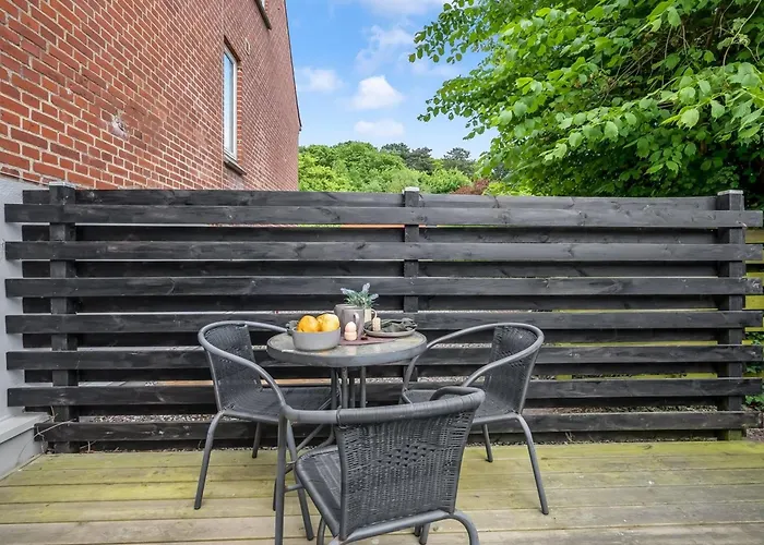 Anetta - 300m From The Sea By Interhome *