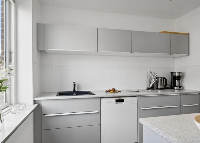 Anetta - 300m From The Sea By Interhome *